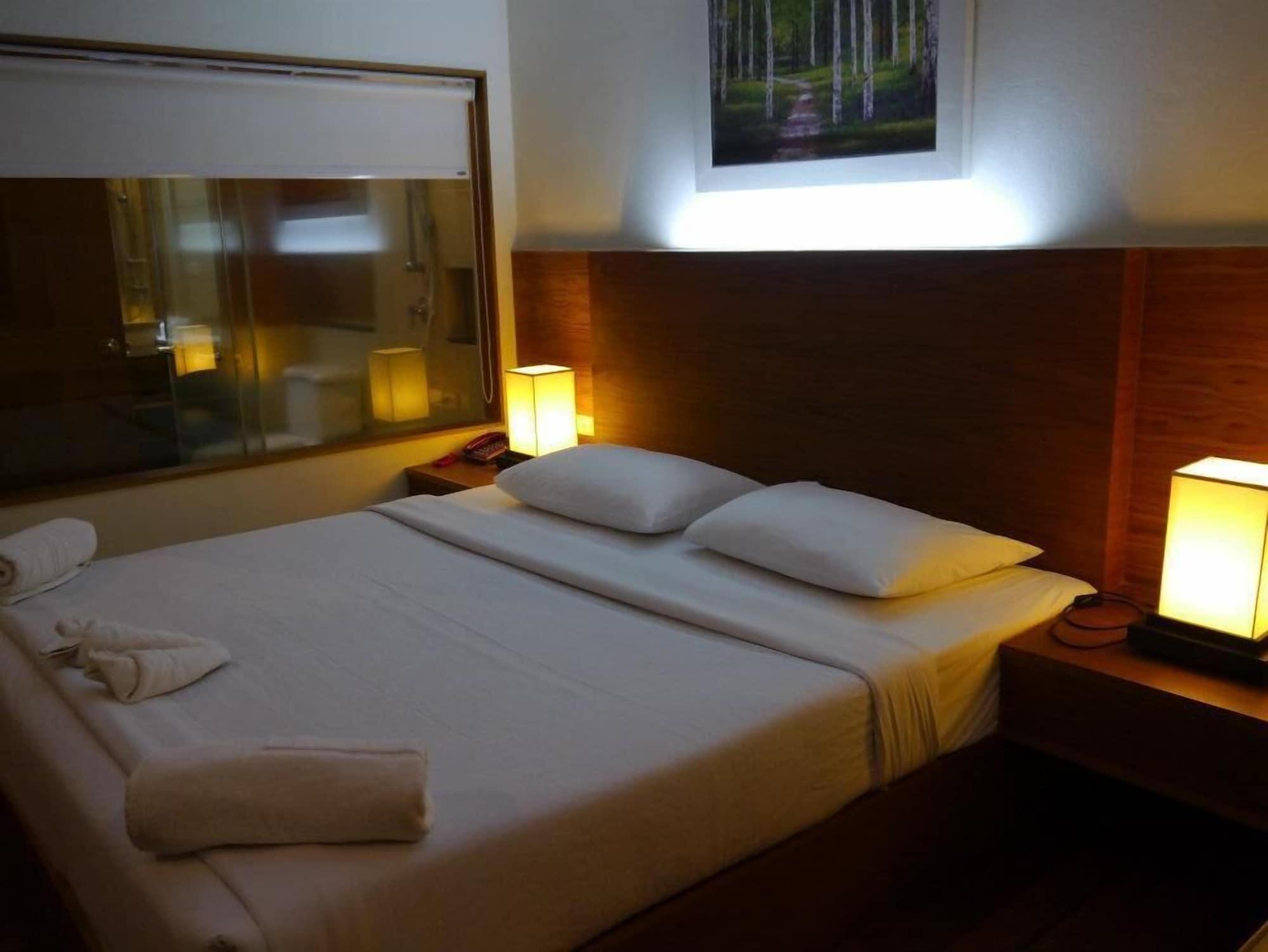Baan Saikao Plaza Hotel & Service Apartment Csang-sziget Kültér fotó